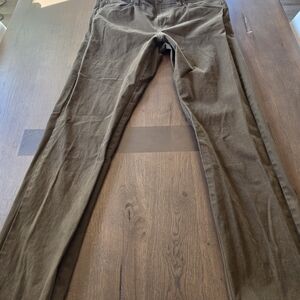Onward Reserve 5 Pocket Pants Like New